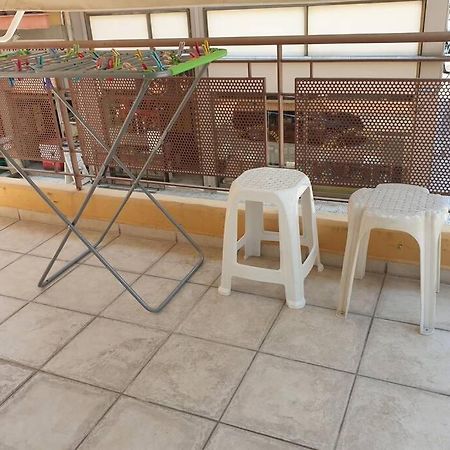 Κεντρικό Στούντιο 250M Σχεδόν Από Την Παράλια. Daire Golos Dış mekan fotoğraf